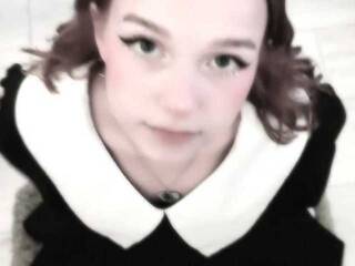 Ερωτική συνομιλία μέσω βίντεο -BabyMia-