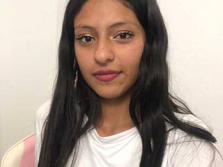 Ερωτική συνομιλία μέσω βίντεο -eimy-honey