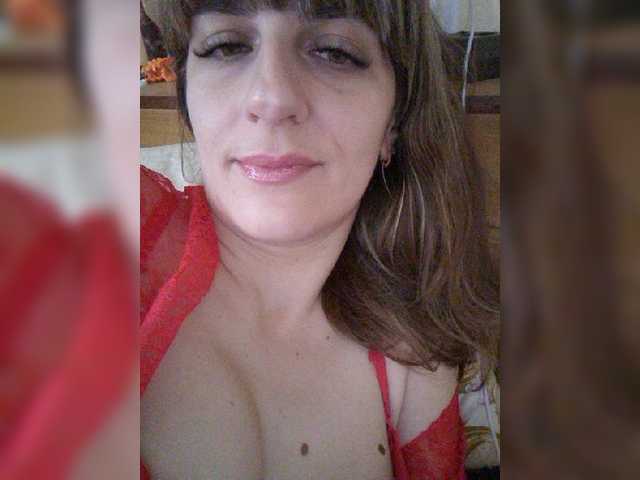 Εκπομπές οθόνης -Lady-Dee-