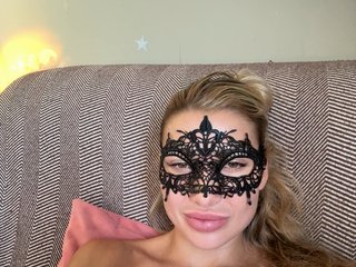 Ερωτική συνομιλία μέσω βίντεο LiyaSilvers