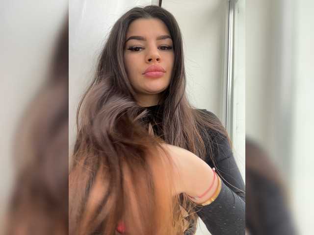 Εκπομπές οθόνης -MaybeBaby-
