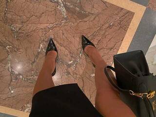 Ερωτική συνομιλία μέσω βίντεο -Quasarrr-