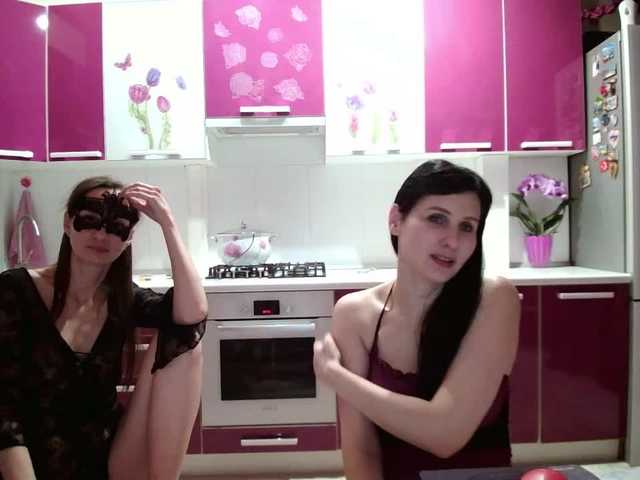 Εκπομπές οθόνης -TwiXXX-