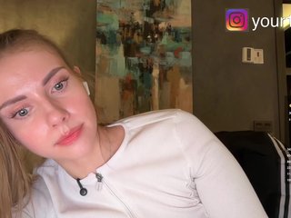 Ερωτική συνομιλία μέσω βίντεο VikkiExtraCheese