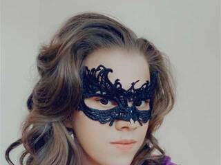 Ερωτική συνομιλία μέσω βίντεο -Zlata