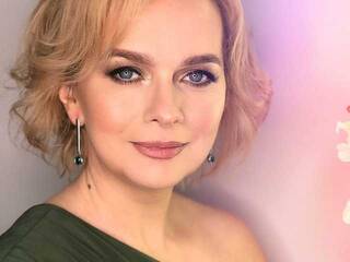 Ερωτική συνομιλία μέσω βίντεο ametist18