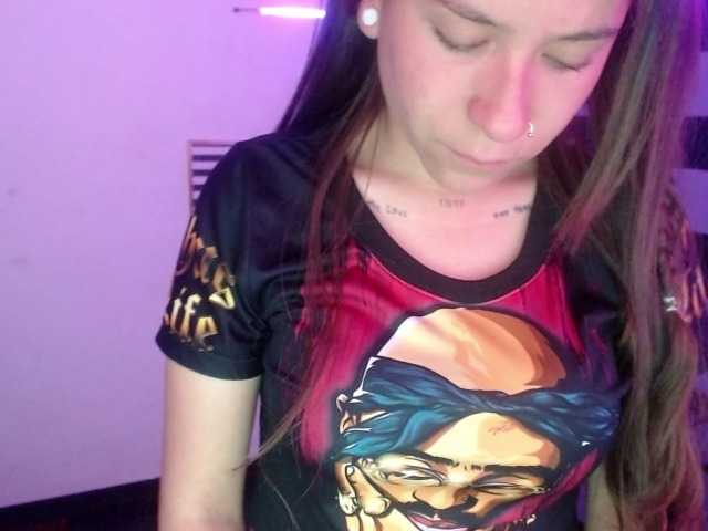 Εκπομπές οθόνης 1ashley