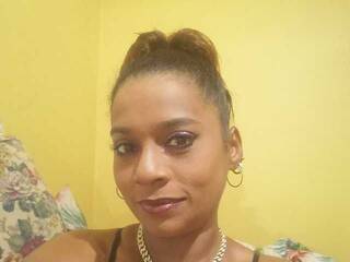 Ερωτική συνομιλία μέσω βίντεο 1FiestyAlpha69