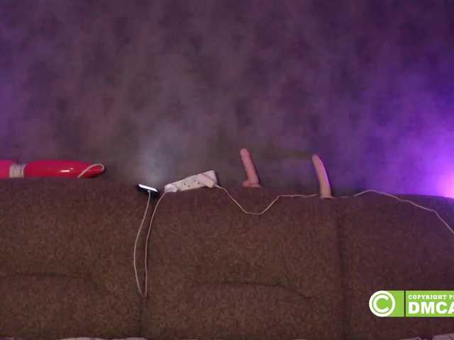 Εκπομπές οθόνης Misskristin