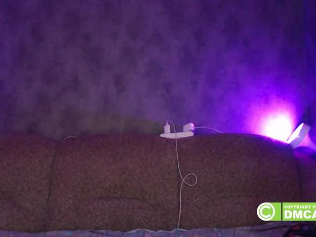 Εκπομπές οθόνης Misskristin