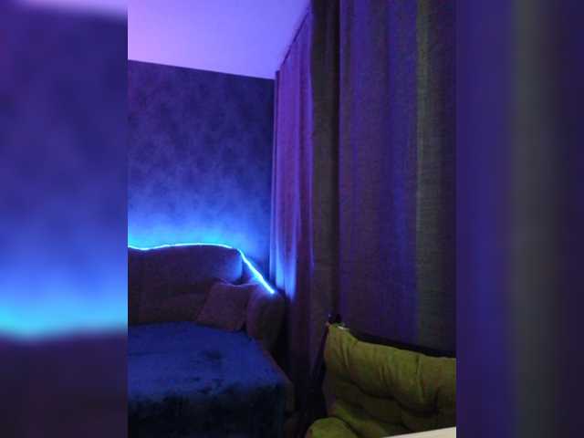 Εκπομπές οθόνης Misskristin