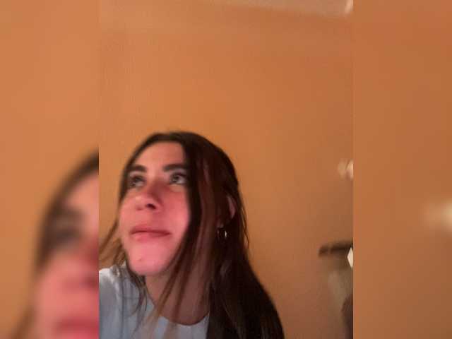 Εκπομπές οθόνης 1YourDream11