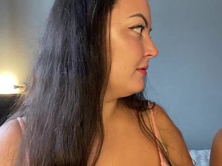 Ερωτική συνομιλία μέσω βίντεο 3hotandyoung3