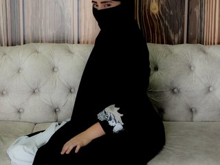 Ερωτική συνομιλία μέσω βίντεο aamira