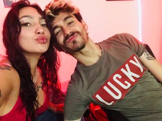 Ερωτική συνομιλία μέσω βίντεο Aaronandelizabeth