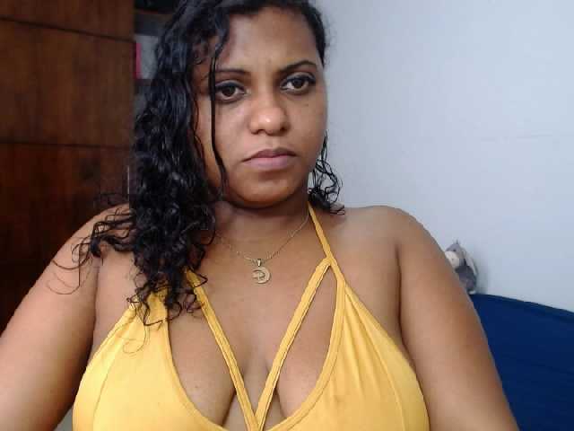Φωτογραφίες AbbyLunna1 hot latina girl wants you to help her squirt # big tits # big ass # black pussy # suck # playful mouth # cum with me mmmm