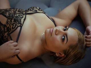 Ερωτική συνομιλία μέσω βίντεο AbbyParis