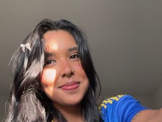 Ερωτική συνομιλία μέσω βίντεο abbyyoung