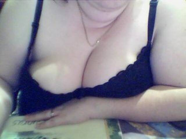 Εκπομπές οθόνης Ada133