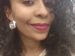 Ερωτική συνομιλία μέσω βίντεο adablak