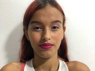 Ερωτική συνομιλία μέσω βίντεο adaralove1