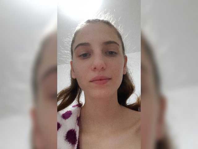 Εκπομπές οθόνης adela2002