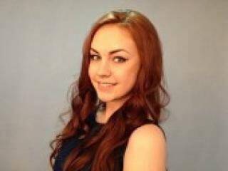 Ερωτική συνομιλία μέσω βίντεο adelinn