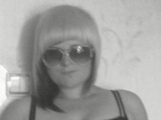 Ερωτική συνομιλία μέσω βίντεο adelisha28