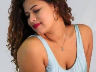 Ερωτική συνομιλία μέσω βίντεο Adelle32