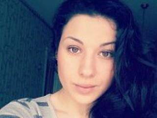 Ερωτική συνομιλία μέσω βίντεο adenta