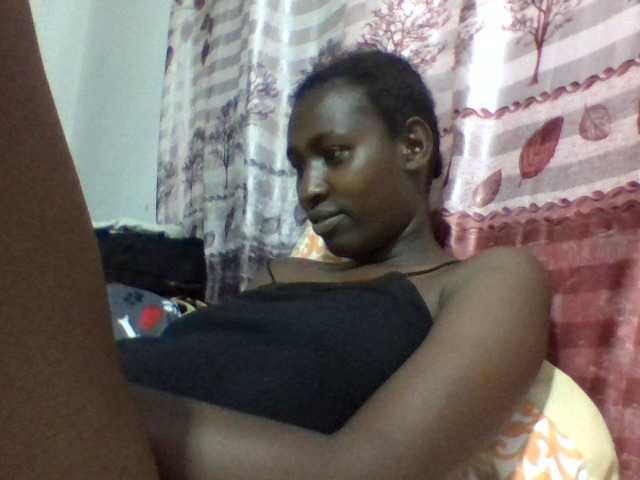 Εκπομπές οθόνης Africanqueen20