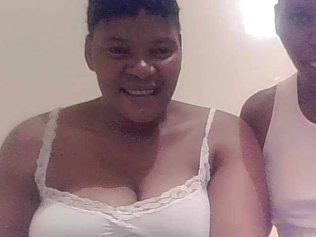 Εκπομπές οθόνης AfricanQueens