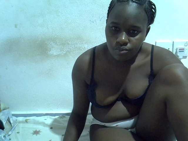 Εκπομπές οθόνης Africansexxy