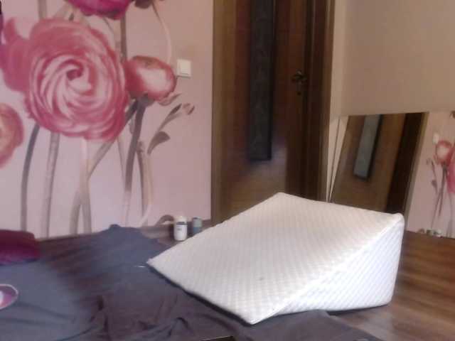 Εκπομπές οθόνης MissVenera