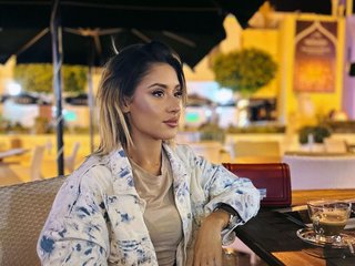 Ερωτική συνομιλία μέσω βίντεο AileenKiss