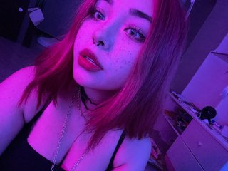 Ερωτική συνομιλία μέσω βίντεο ais-li