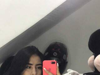 Ερωτική συνομιλία μέσω βίντεο aitana-012