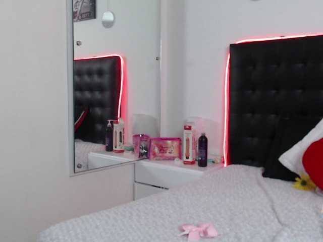 Φωτογραφίες Alaia-pink Hello guys. Thanks for visit my room... Today I am very hot Good day babies