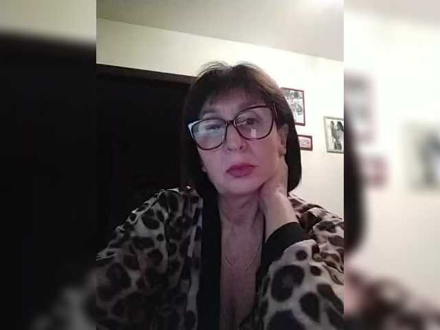 Εκπομπές οθόνης AlbinaXPretty
