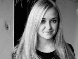 Ερωτική συνομιλία μέσω βίντεο ale11ka