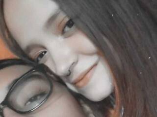 Ερωτική συνομιλία μέσω βίντεο alexa-alex