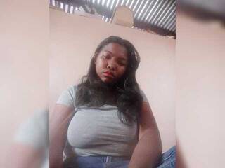 Ερωτική συνομιλία μέσω βίντεο Alexcia