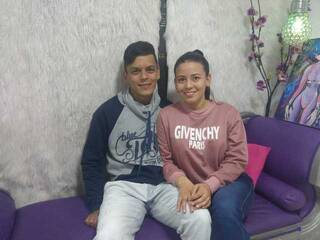 Ερωτική συνομιλία μέσω βίντεο AleyCandy