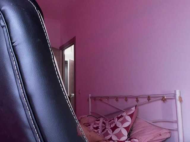 Φωτογραφίες alice-paris ❤❤ Welcome to my room! Lovense fr 3 tk ❤❤