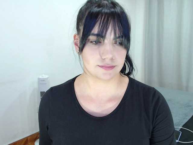 Εκπομπές οθόνης AliceRoss