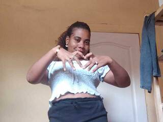 Ερωτική συνομιλία μέσω βίντεο AlineEdena