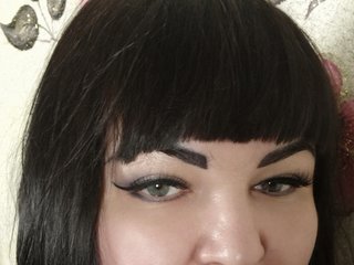 Ερωτική συνομιλία μέσω βίντεο AliraDom