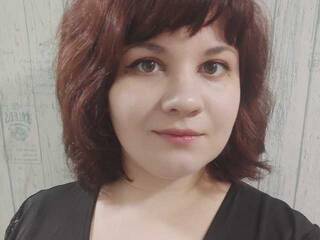 Ερωτική συνομιλία μέσω βίντεο Alisa-Mi