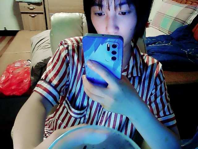 Εκπομπές οθόνης AlisaLiu