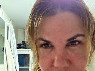 Ερωτική συνομιλία μέσω βίντεο Alisasexx